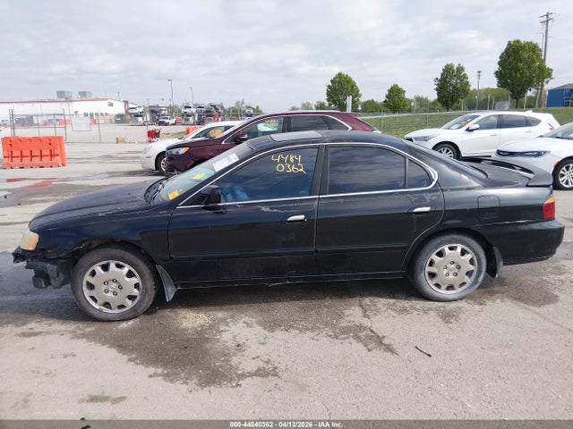 44840362 :رقم المزاد ، 19UUA56751A004333 vin ، 2001 Acura Tl 3.2 مزاد بيع