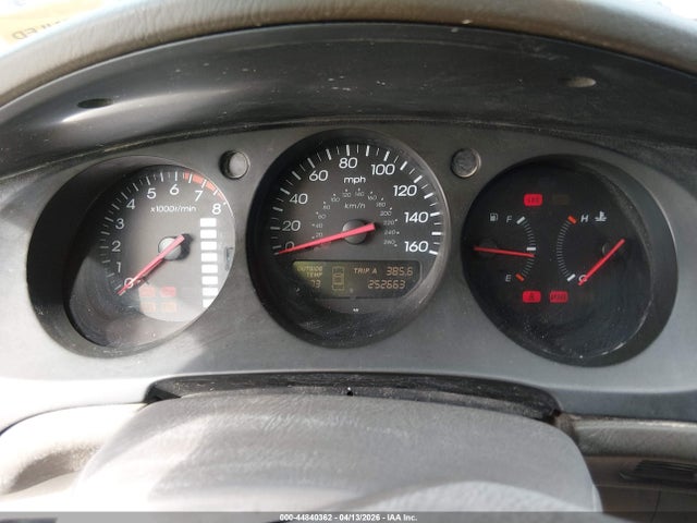 44840362 :رقم المزاد ، 19UUA56751A004333 vin ، 2001 Acura Tl 3.2 مزاد بيع