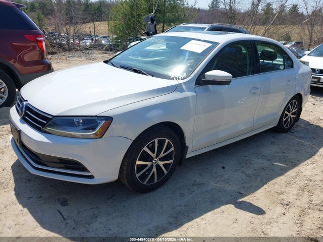 2018 Volkswagen Jetta 1.4t Se/1.4t Wolfsburg Edition მანქანა იყიდება აუქციონზე, vin: 3VWDB7AJ9JM260548, აუქციონის ნომერი: 44840378