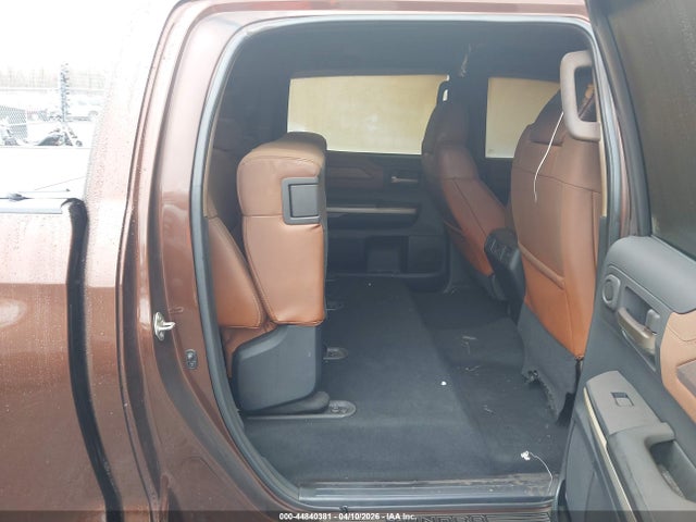 5TFAW5F15EX357253 Toyota Tundra 1794 5.7l V8
