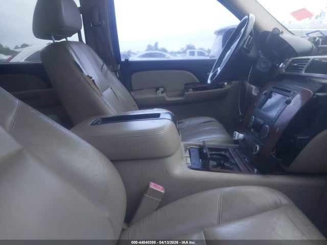 2008 Chevrolet Tahoe Ltz მანქანა იყიდება აუქციონზე, vin: 1GNFC13098R127718, აუქციონის ნომერი: 44840395