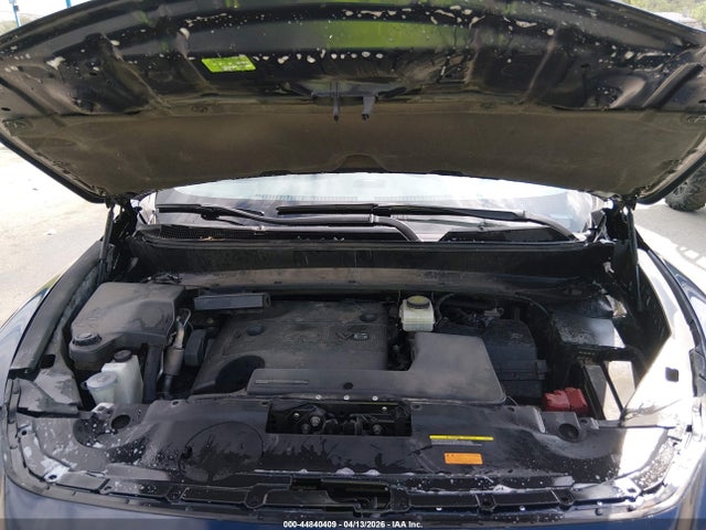 44840409 :رقم المزاد ، 5N1AL0MN8FC557646 vin ، 2015 Infiniti Qx60 مزاد بيع