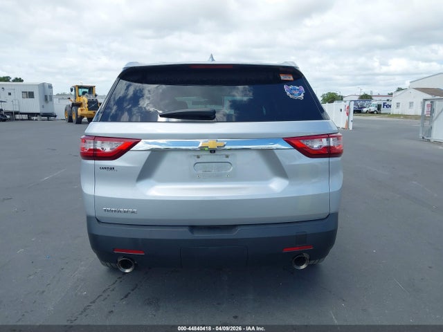 2021 Chevrolet Traverse Fwd Ls მანქანა იყიდება აუქციონზე, vin: 1GNERFKWXMJ135395, აუქციონის ნომერი: 44840418