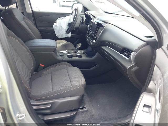 2021 Chevrolet Traverse Fwd Ls მანქანა იყიდება აუქციონზე, vin: 1GNERFKWXMJ135395, აუქციონის ნომერი: 44840418