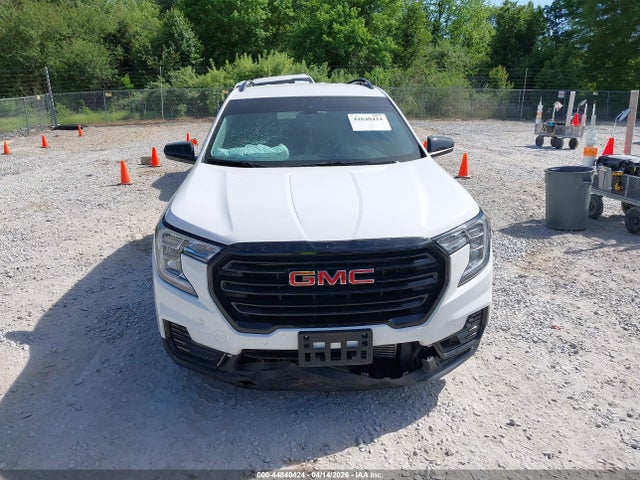 44840424 :رقم المزاد ، 3GKALMEG1RL134982 vin ، 2024 Gmc Terrain Fwd Sle مزاد بيع