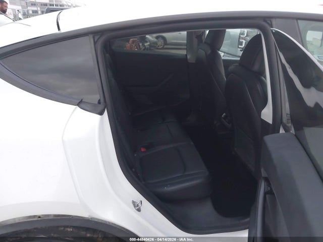 Aukcja sprzedaży 2021 Tesla Model Y Long Range Dual Motor All-wheel Drive, vin: 5YJYGDEE3MF082579, numer aukcji: 44840426