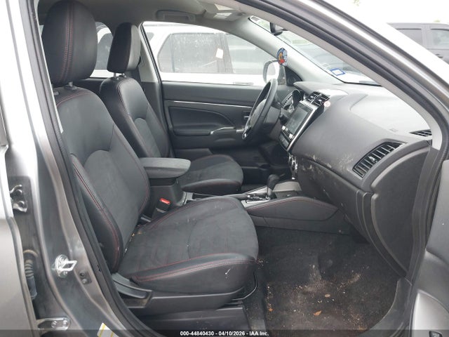 2025 MITSUBISHI OUTLANDER SPORT JA4ARUAUXSU008549 Photo 4