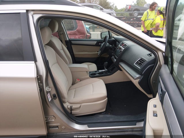 Продаж на аукціоні авто 2016 Subaru Outback 2.5i Premium, vin: 4S4BSBDC9G3343364, номер лоту: 44840452