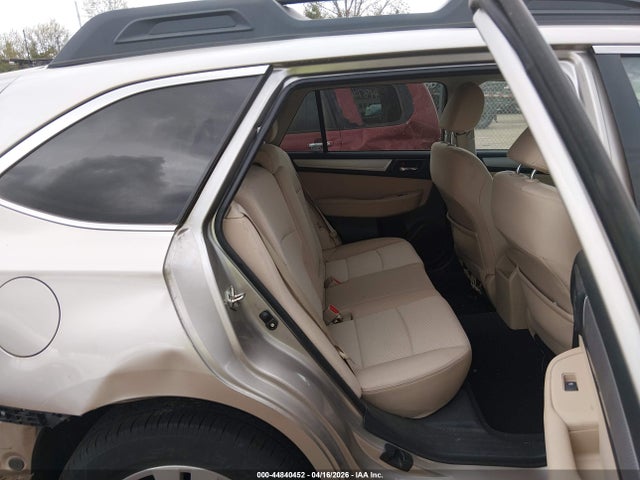 Продаж на аукціоні авто 2016 Subaru Outback 2.5i Premium, vin: 4S4BSBDC9G3343364, номер лоту: 44840452