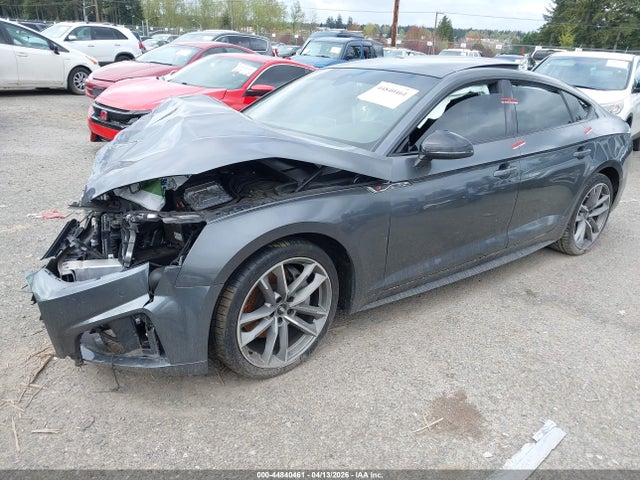2019 Audi A5 45 Premium მანქანა იყიდება აუქციონზე, vin: WAUENCF59KA099889, აუქციონის ნომერი: 44840461