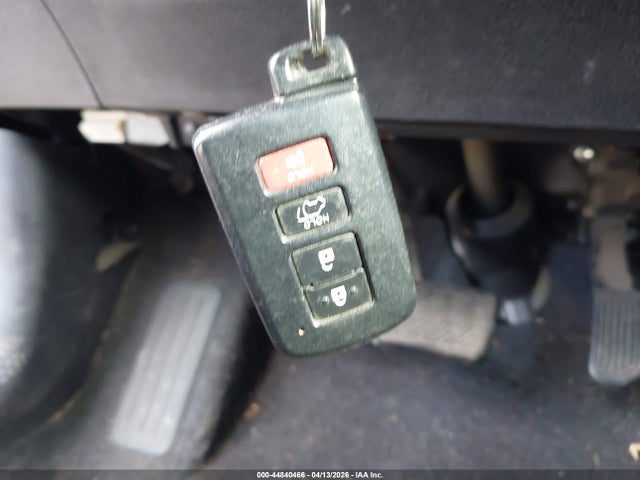 2018 Toyota Rav4 Xle მანქანა იყიდება აუქციონზე, vin: 2T3WFREV6JW416634, აუქციონის ნომერი: 44840466