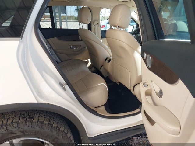 Продажа на аукционе авто 2019 Mercedes-benz Glc 300 4matic, vin: WDC0G4KB1KV183958, номер лота: 44840468