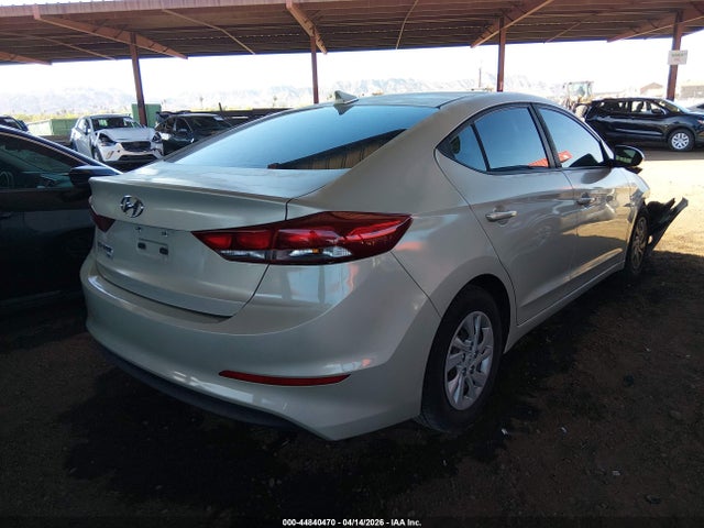KMHD74LF5HU077760 Hyundai ELANTRA SE