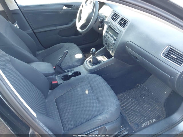 44840472 :رقم المزاد ، 3VW1K7AJ3DM443340 vin ، 2013 Volkswagen Jetta 2.0l S مزاد بيع