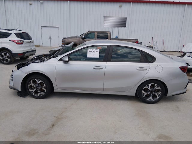 Продаж на аукціоні авто 2021 Kia Forte Lxs, vin: 3KPF24AD0ME266824, номер лоту: 44840486