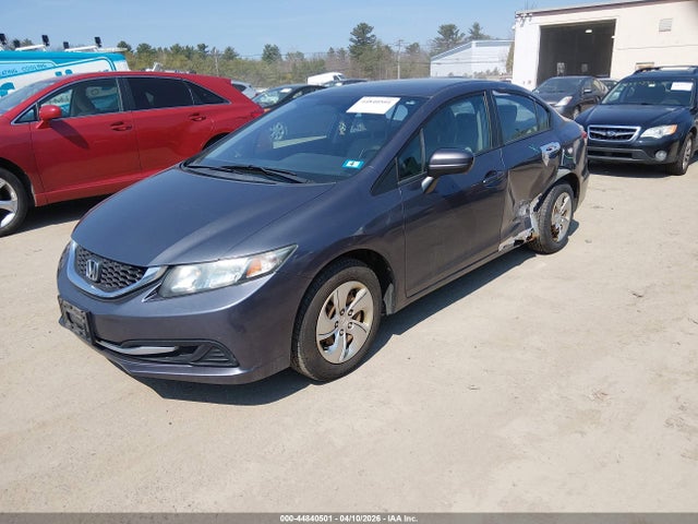 44840501 :رقم المزاد ، 19XFB2F52FE285786 vin ، 2015 Honda Civic Lx مزاد بيع