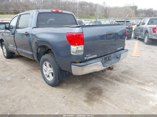 2010 TOYOTA TUNDRA 5TFDW5F14AX105064 Photo 2