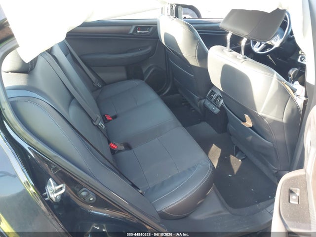 Продажа на аукционе авто 2015 Subaru Legacy 2.5i Limited, vin: 4S3BNBN6XF3049944, номер лота: 44840528