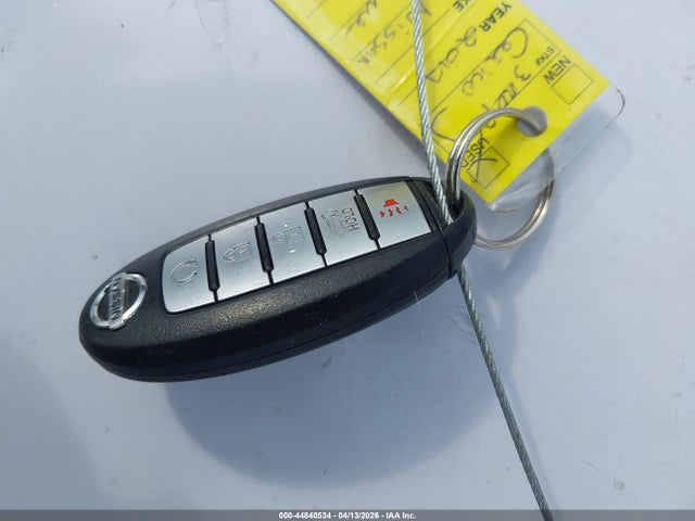 2018 Nissan Rogue Sv მანქანა იყიდება აუქციონზე, vin: KNMAT2MT7JP527246, აუქციონის ნომერი: 44840534