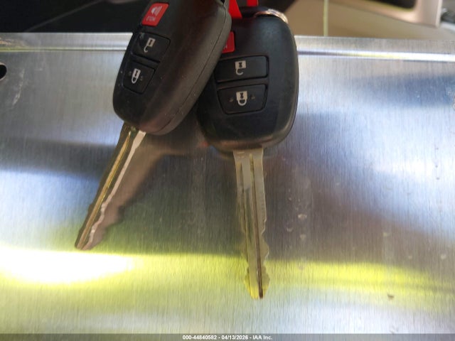 44840582 :رقم المزاد ، 7MUAAAAG7SV131659 vin ، 2025 Toyota Corolla Cross L مزاد بيع