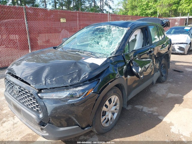 44840582 :رقم المزاد ، 7MUAAAAG7SV131659 vin ، 2025 Toyota Corolla Cross L مزاد بيع