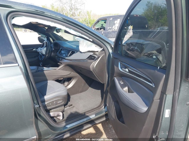 44840598 :رقم المزاد ، 5GAERCKW1PJ257365 vin ، 2023 Buick Enclave Premium Fwd مزاد بيع