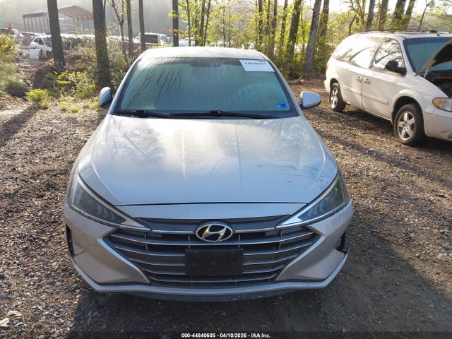 44840605 :رقم المزاد ، 5NPD74LF5KH494785 vin ، 2019 Hyundai Elantra Se مزاد بيع
