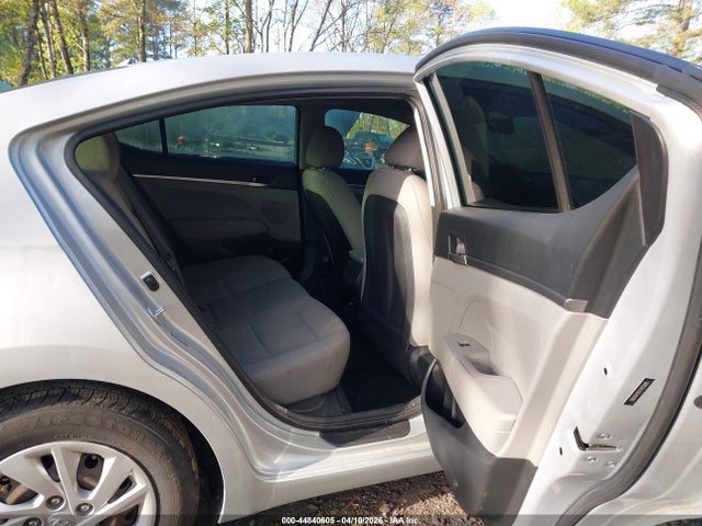 44840605 :رقم المزاد ، 5NPD74LF5KH494785 vin ، 2019 Hyundai Elantra Se مزاد بيع