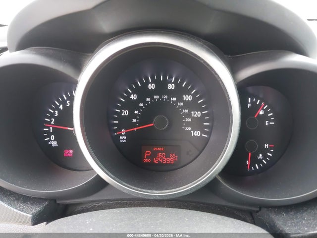 44840608 :رقم المزاد ، KNDJT2A60D7631225 vin ، 2013 Kia Soul + مزاد بيع