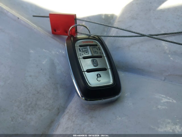 2C4RC1H74JR365164 Chrysler Pacifica Hybrid Touring Plus