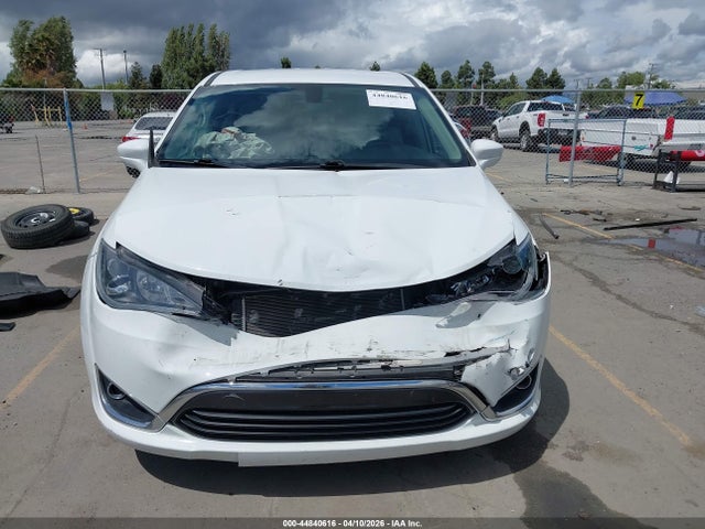 2C4RC1H74JR365164 Chrysler Pacifica Hybrid Touring Plus