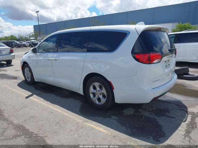 2C4RC1H74JR365164 Chrysler Pacifica Hybrid Touring Plus
