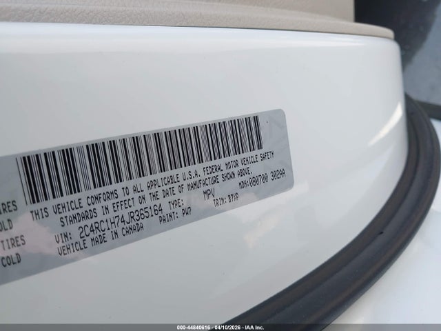 2C4RC1H74JR365164 Chrysler Pacifica Hybrid Touring Plus