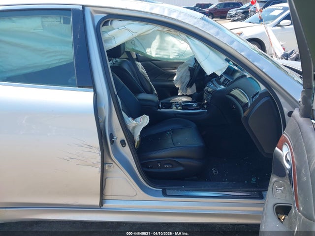 44840631 :رقم المزاد ، JN1BY1AP6BM322949 vin ، 2011 Infiniti M37 مزاد بيع
