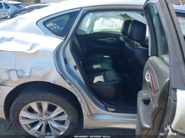 44840631 :رقم المزاد ، JN1BY1AP6BM322949 vin ، 2011 Infiniti M37 مزاد بيع