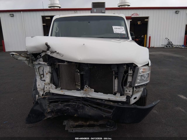 1N6AF0KY0JN813569 Nissan Nv Cargo Nv2500 Hd Sv V8