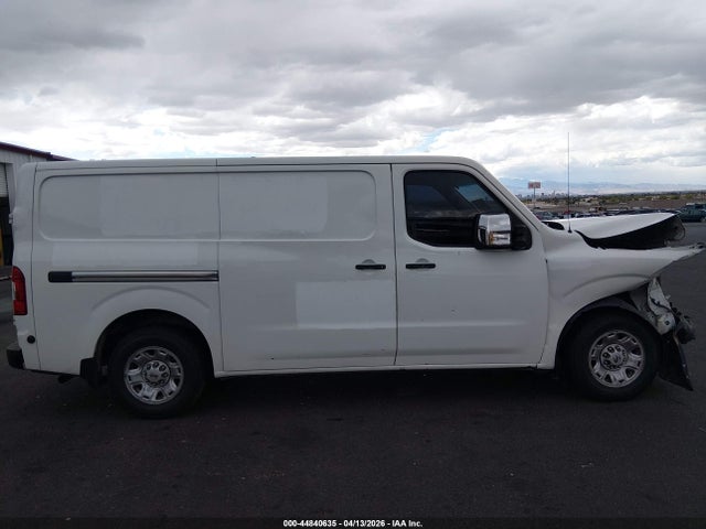 1N6AF0KY0JN813569 Nissan Nv Cargo Nv2500 Hd Sv V8