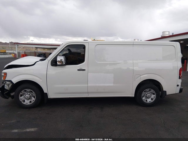1N6AF0KY0JN813569 Nissan Nv Cargo Nv2500 Hd Sv V8