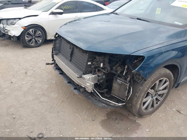 Продажа на аукционе авто 2018 Audi Q7 3.0t Premium, vin: WA1LAAF78JD039427, номер лота: 44840653
