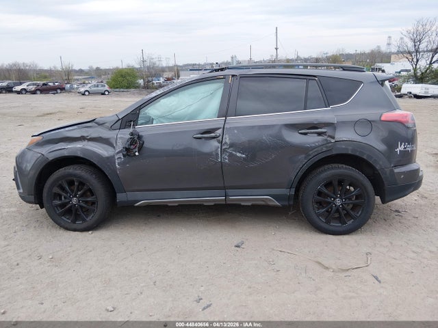 2T3RFREV0JW756262 Toyota Rav4 Adventure