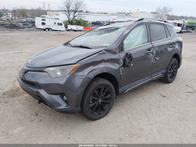 2T3RFREV0JW756262 Toyota Rav4 Adventure
