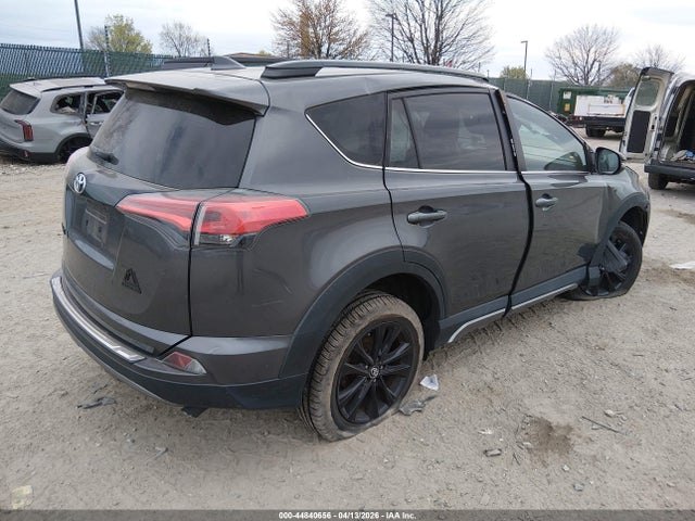 2T3RFREV0JW756262 Toyota Rav4 Adventure