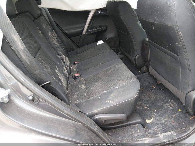 2T3RFREV0JW756262 Toyota Rav4 Adventure