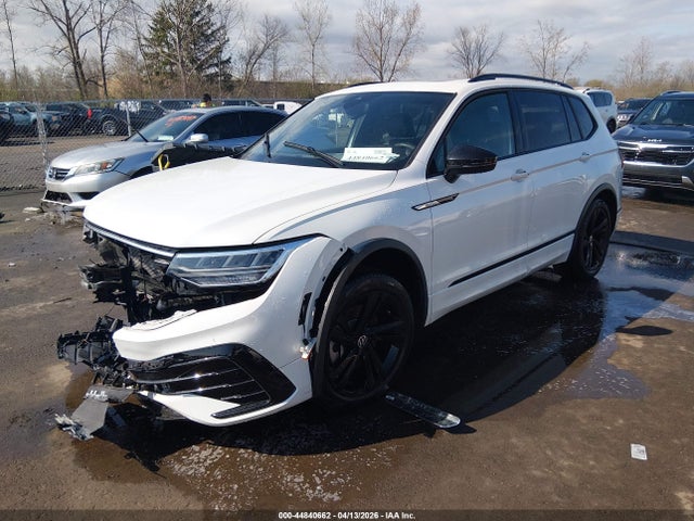 Aukcja sprzedaży 2024 Volkswagen Tiguan 2.0t Se R-line Black, vin: 3VV8B7AX1RM086061, numer aukcji: 44840662