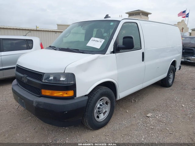 1GCWGAFP5J1181933 Chevrolet Express 2500 Work Van