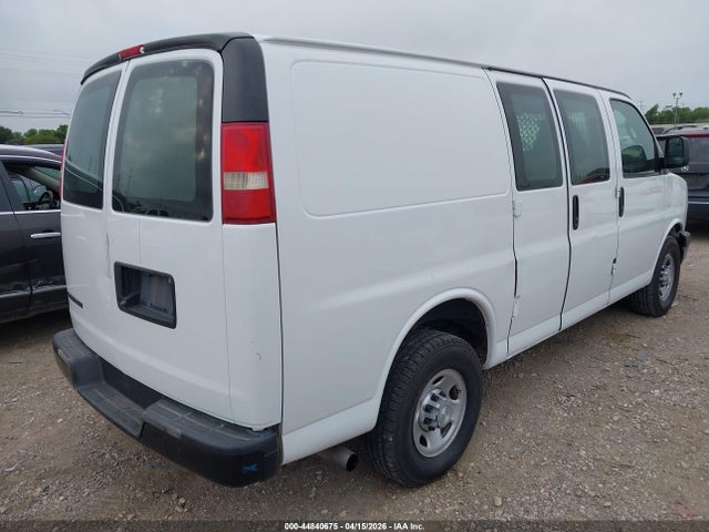 1GCWGAFP5J1181933 Chevrolet Express 2500 Work Van