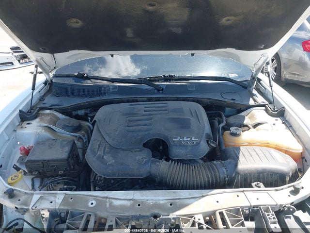 Продажа на аукционе авто 2019 Dodge Charger Sxt Rwd, vin: 2C3CDXBG7KH599907, номер лота: 44840706
