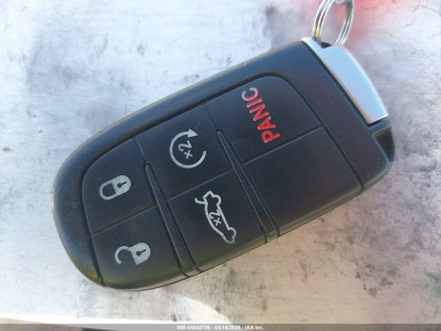 Продажа на аукционе авто 2019 Dodge Charger Sxt Rwd, vin: 2C3CDXBG7KH599907, номер лота: 44840706