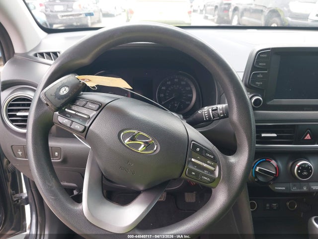 2018 HYUNDAI KONA KM8K12AA0JU104535 Photo 10