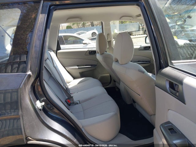 44840719 :رقم المزاد ، JF2SHABC4BH772070 vin ، 2011 Subaru Forester 2.5x مزاد بيع